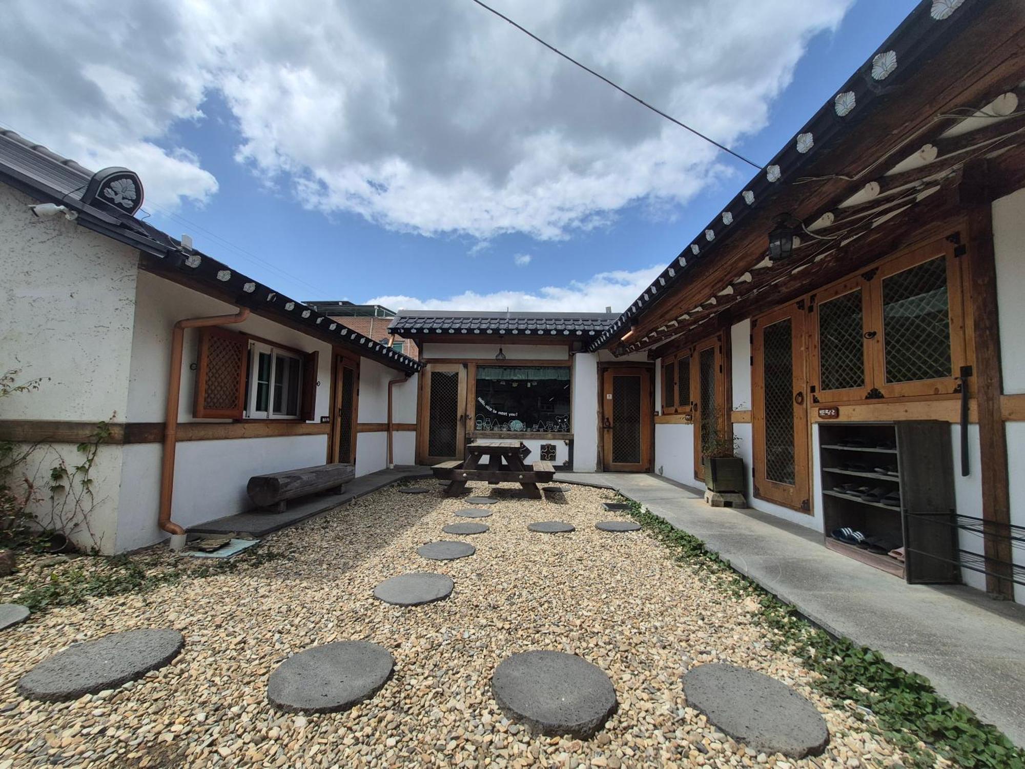 Jeonju Tosarang Guesthouse Экстерьер фото